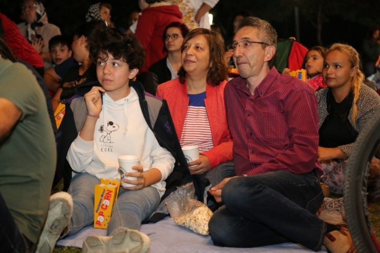 Akşamlar Birlikte Güzel Etkinliği Kanlıkavak Parkı’nda Sürüyor