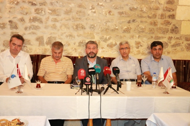 Özçınar Şuski’nin Çalışmalarını Anlattı