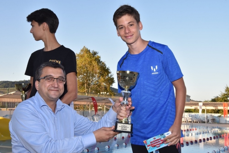 ’Çan Belediyesi Milli Mücadelenin 100. Yılı Yüzme Yarışları’ Tamamlandı