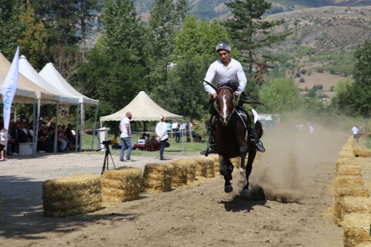 Atlı Okçular Tokat’ta Nefesleri Kesti