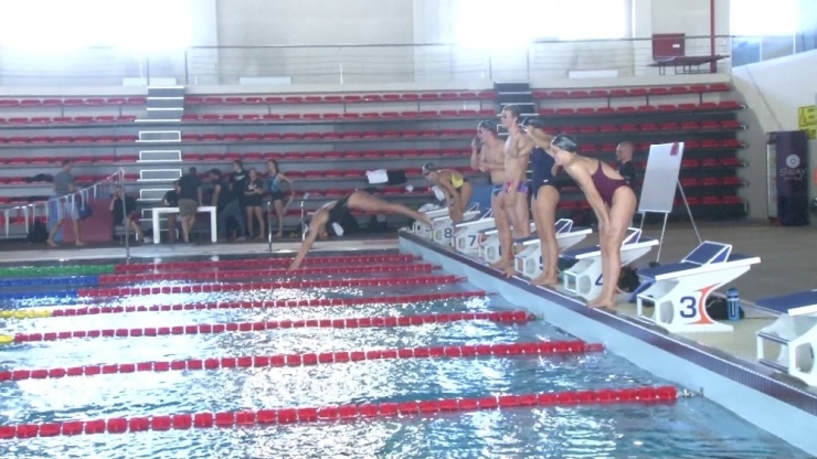 Alman Yüzme Milli Takımı Erzurum’da Kamp Yapıyor