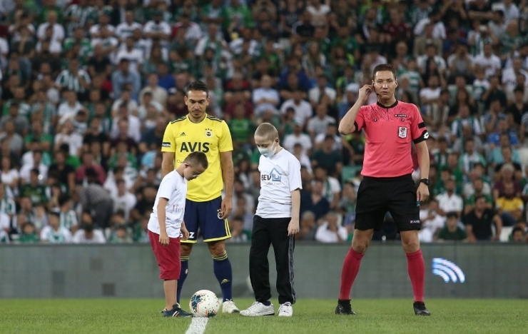 Bursa’da Anlamlı Hazırlık Maçı