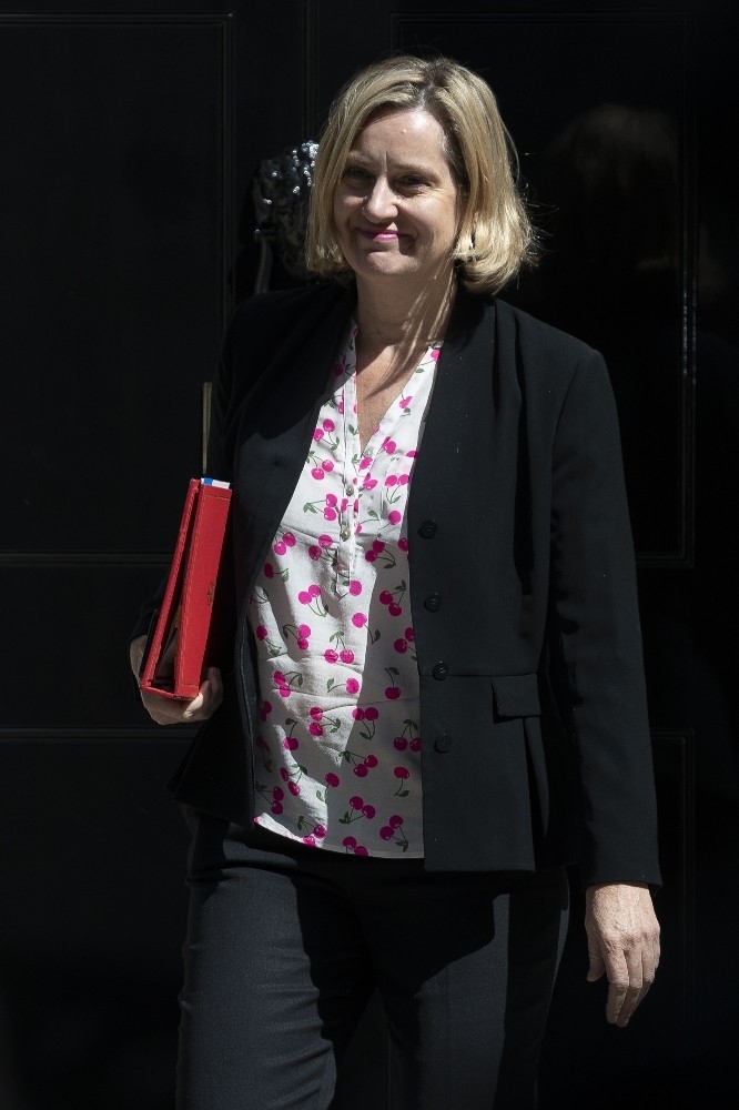 İngiltere Çalışma Ve Emeklilik Bakanı Rudd İstifa Etti