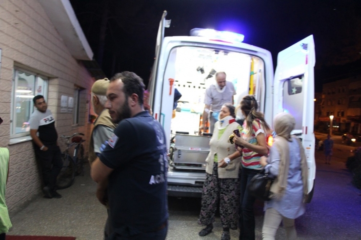 200 Metre Arayla İki Ayrı Kaza: 4 Yaralı