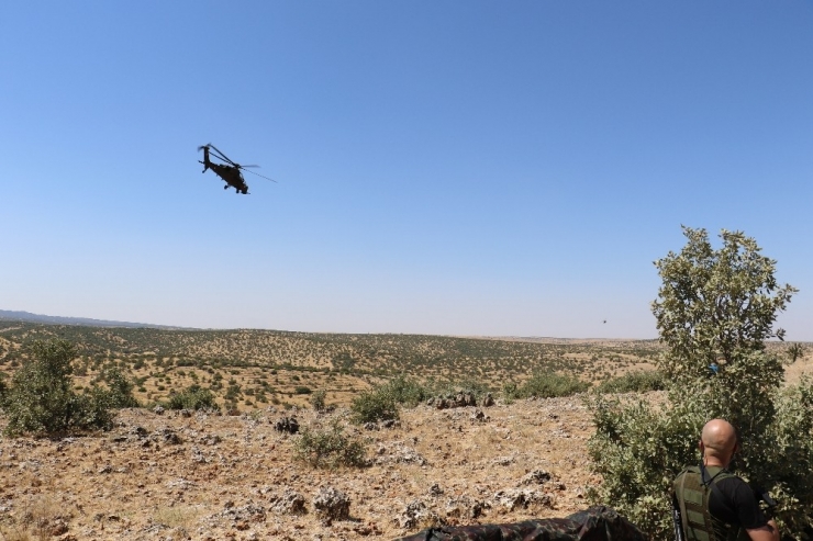 Mardin’de 3 Terörist Silahları İle Birlikte Etkisiz Hale Getirildi