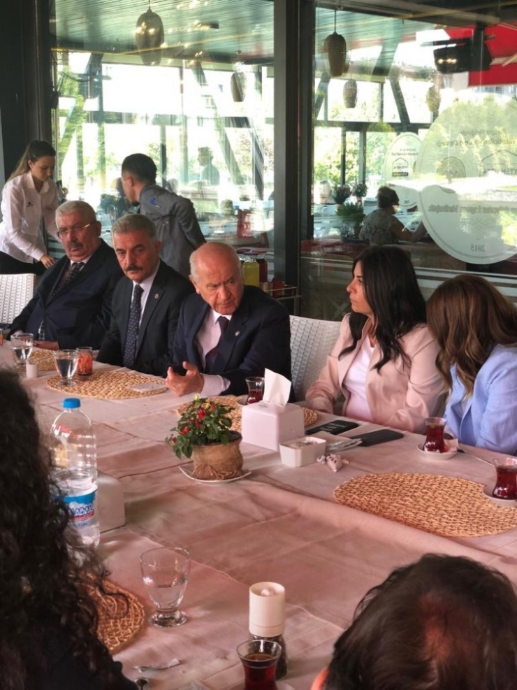 Devlet Bahçeli Kahve İçmeden Eskişehir’den Ayrılmadı