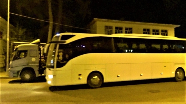 Suriye Sınırına Askeri Personel Sevkiyatı