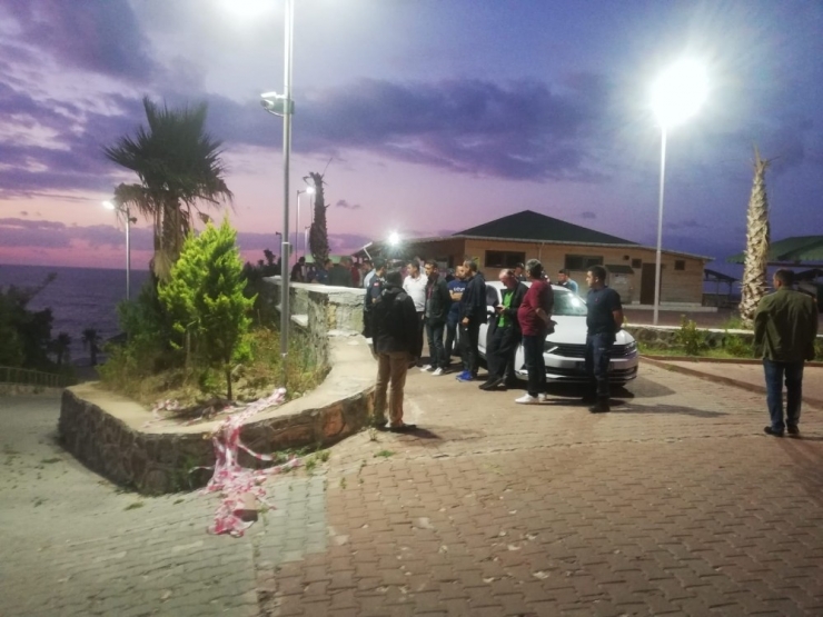 Sinop’ta Akıntıya Kapılan Genci Arama Çalışmaları Sürüyor