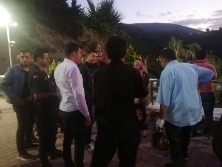 Sinop’ta Akıntıya Kapılan Genci Arama Çalışmaları Sürüyor