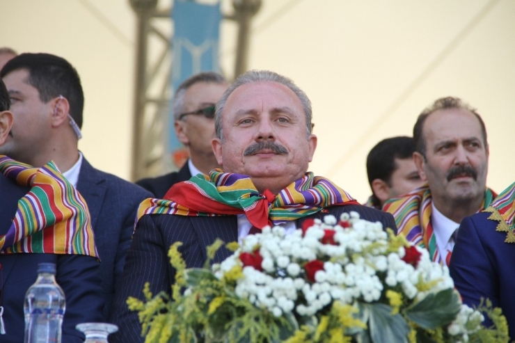 Tbmm Başkanı Şentop: "Türkiye Düşmanları Ne Kadar Saldırırsa Saldırsın Asla Geri Adım Atmayacağız"