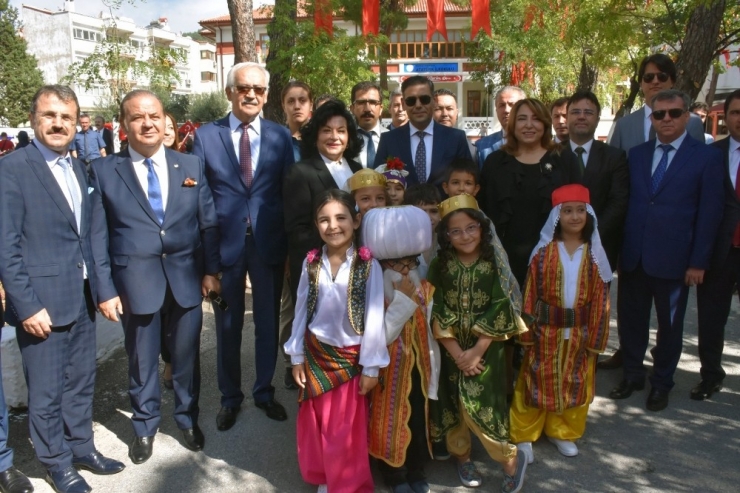 Muğla’da 152 Bin Öğrenci Ders Başı Yaptı