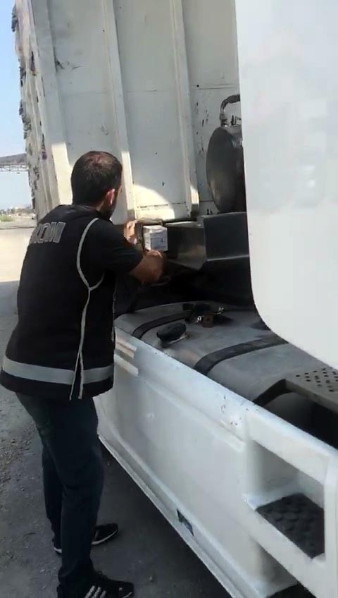 Sigara Kaçakçılarından Kızaklı Zula