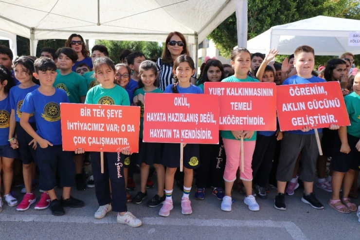 Adana’da 500 Bine Yakın Öğrenci Ders Başı Yaptı