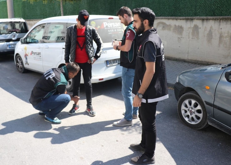 Eğitim Yılının İlk Günü Okul Çevrelerinde Uyuşturucu Uygulaması