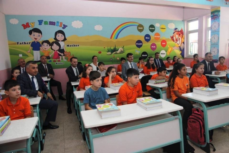 Bursa’da Okullarda İlk Gün Heyecanı