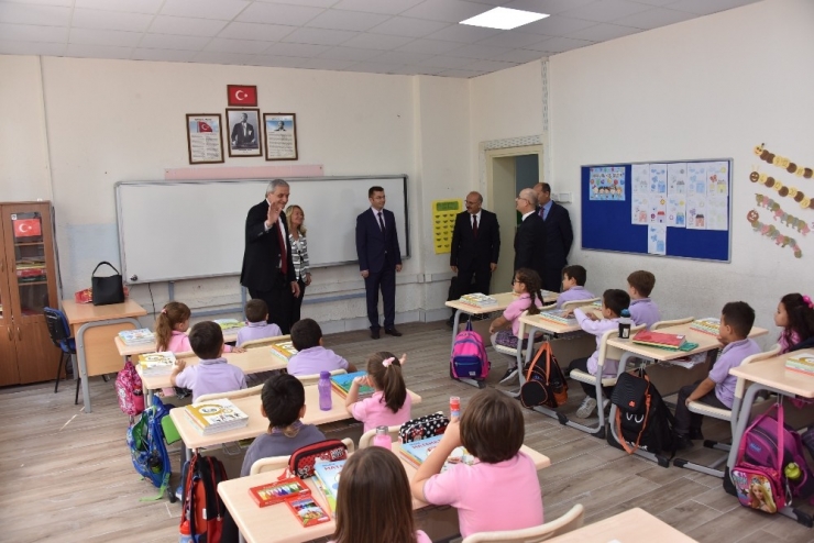 Bozüyük’te 14 Bin Öğrenci Ders Başı Yaptı