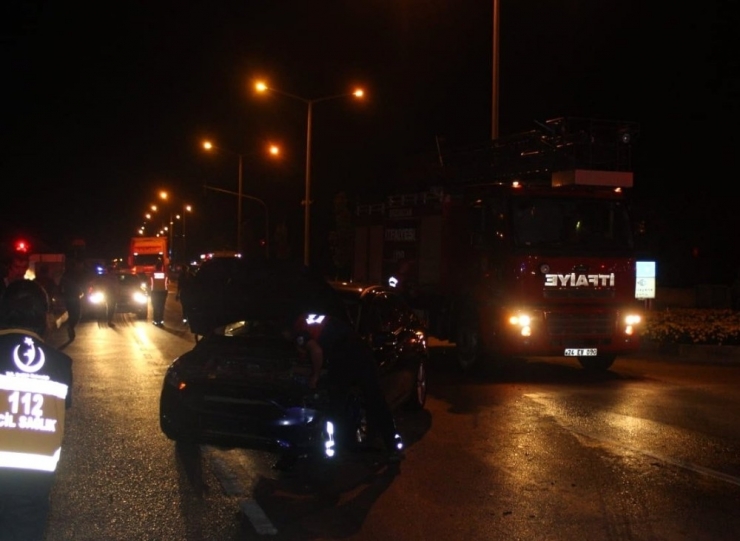 Erzincan’da Trafik Kazası: 2 Yaralı