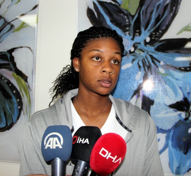 Barbee Sağlık Kontrolünden Geçti