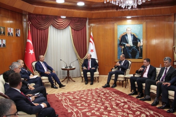 Bakan Çavuşoğlu, Kktc Başbakanı Tatar İle Görüştü