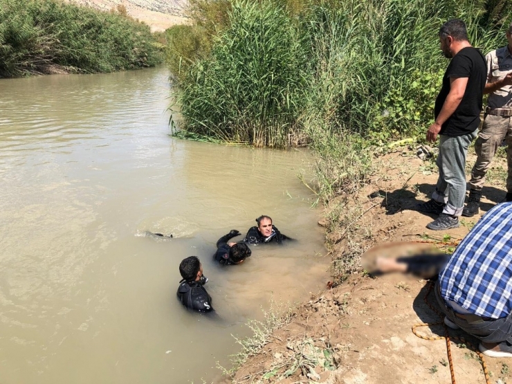 Suya Düşen Otizmli Çocuk Hayatını Kaybetti