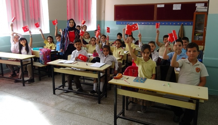 Elazığ’da 112 Bin Öğrenci Ders Başı Yaptı