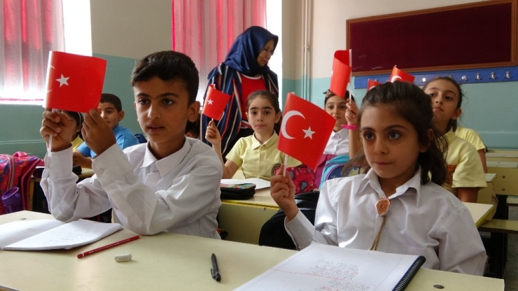 Elazığ’da 112 Bin Öğrenci Ders Başı Yaptı