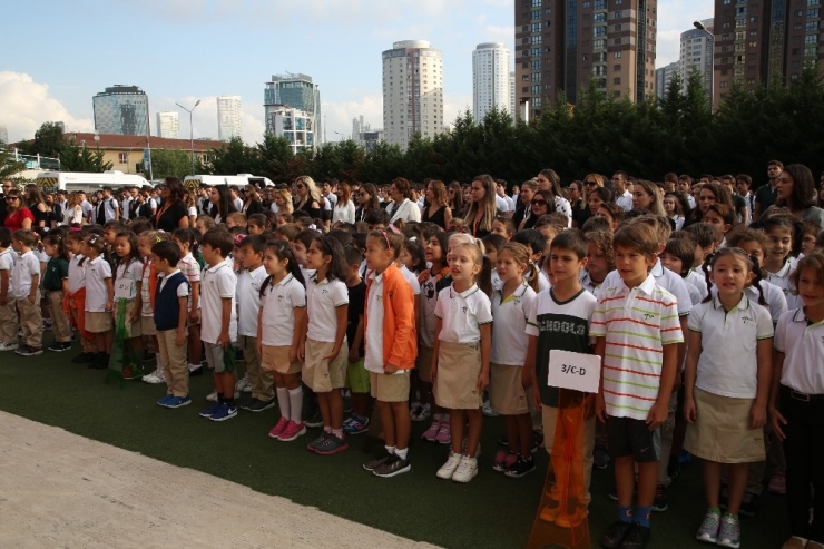 Doğa Koleji Öğrencileri, Yeni Eğitim-öğretim Yılına “Merhaba” Dedi