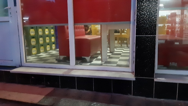 Yabancı Uyruklu Kadına Pompalı Tüfekle Kurşun Yağdırdı: 1 Ölü