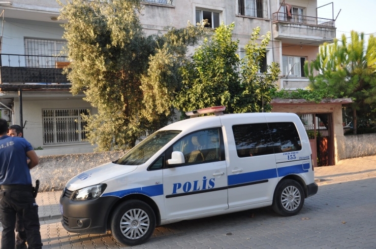 Ayrıldığı Eşini Pompalı Tüfekle Öldürdü