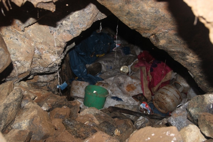 Ardahan’da Terör Örgütüne Ait Sığınak Bulundu