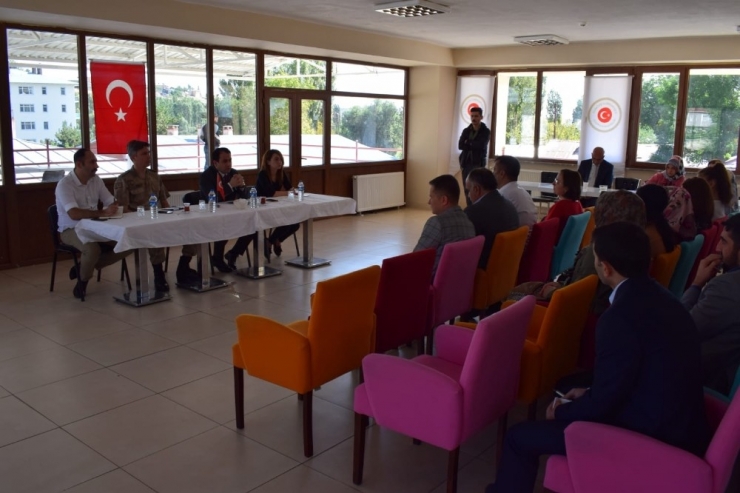 Digor’da 2019-2020 Eğitim Öğretim Yılı Toplantısı Yapıldı