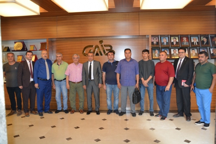 Tacikistanlı Üreticiler Gaziantep’in İhracatını Mercek Altına Aldı