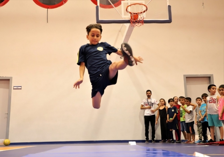 Kocaeli Büyükşehir Belediyesi, 41 Binden Fazla Öğrenci Sporla Tanıştırdı