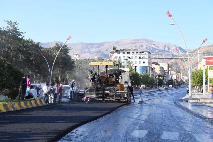 Muş Belediyeyi Uygulamaya Aldığı Projelerini Hayata Geçirmeye Devam Ediyor