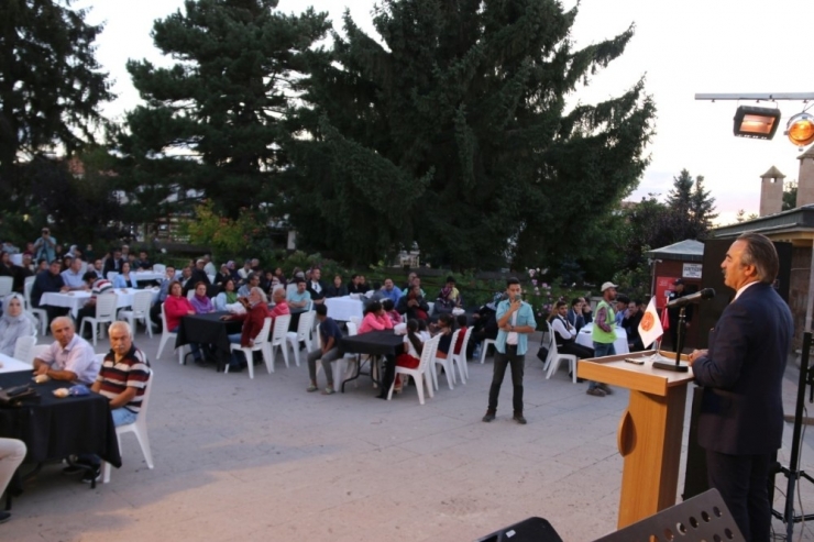 Nevü’den Muharrem Matemi Ve Yas Orucunda Lokma İkramı