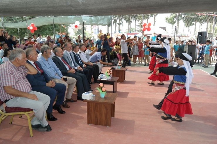 Emiroğlu: “Ayakları Üzerinde Durabilen Nesiller Yetiştirmeliyiz”