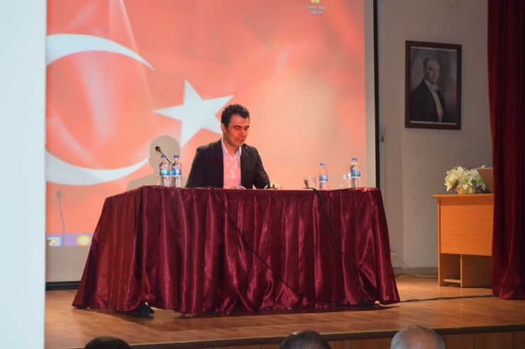 Susuz’da Muhtarlar Ve Halk Günü Toplantısı