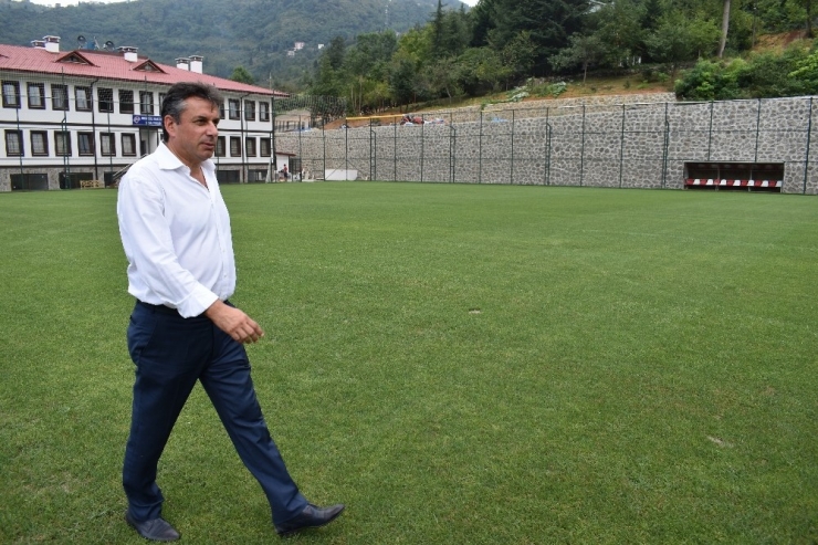 Celil Hekimoğlu: "Oyuncu Yetiştirme Odaklı Bir Kulübüz"