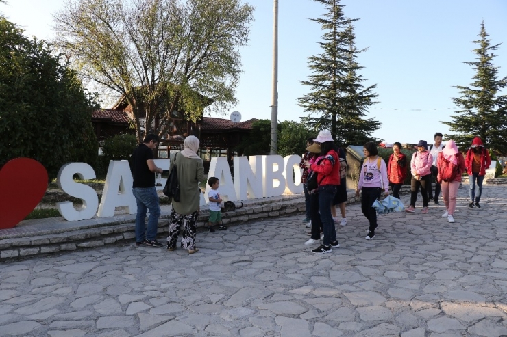 "Korumanın Başkenti"ne 8 Ayda 850 Bin Turist Geldi