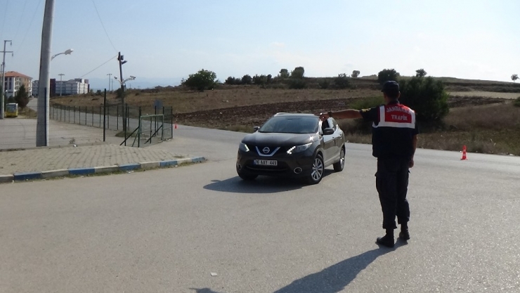 Jandarma Kuş Uçurtmuyor