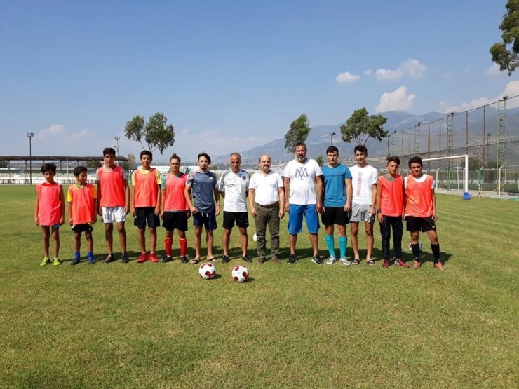 Kınıkspor’dan Alt Yapıya Tam Destek