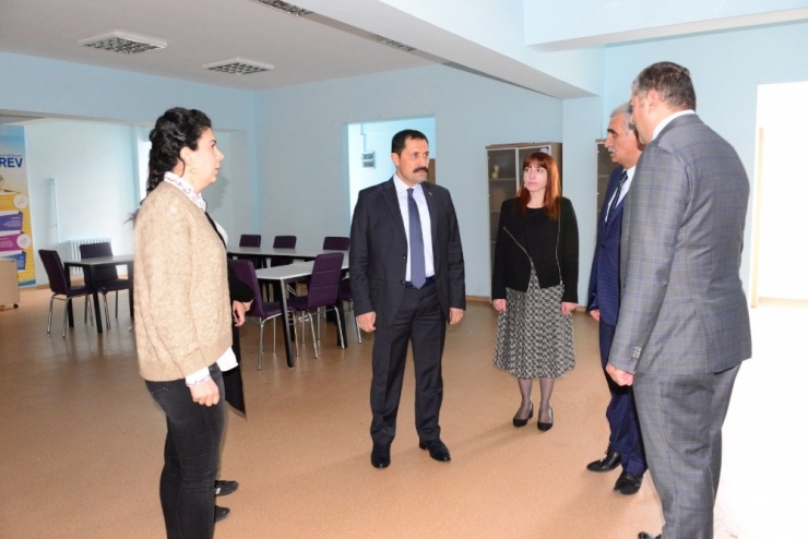 Vali Masatlı, Okullarda İncelemelerde Bulundu