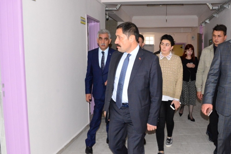 Vali Masatlı, Okullarda İncelemelerde Bulundu