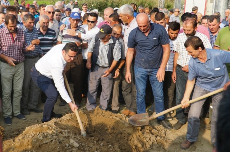 Bursa’daki Kazada Hayatını Kaybeden Belediye İşçisi Son Yolculuğuna Uğurlandı