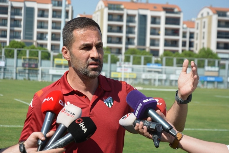 Yalçın Koşukavak: "Şampiyonluğa Oynayan Takım Topa Sahip Olmalı"