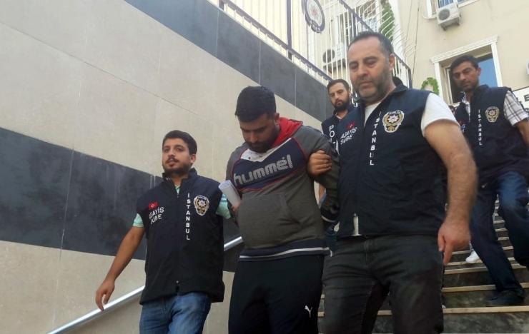 Fsm’de Gözaltına Alınan Hırsızlar Bir Bagaj Dolusu Suç Dosyasıyla Adliyede