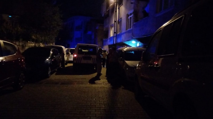 Kağıthane’de İki Aile Arasında Kavga Çıktı: 3 Yaralı