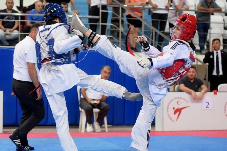 Samsunlu Tekvandocunun Hedefi Avrupa Şampiyonluğu