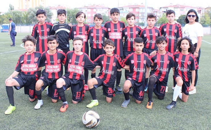 Futbolcuların Rabia Ablası