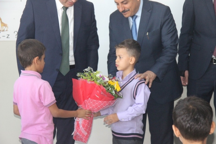 Suriyelilerin Yoğun Olduğu Kilis’te 54 Bin Öğrenci Eğitim Görüyor